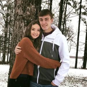 Meet your Posher, Zach